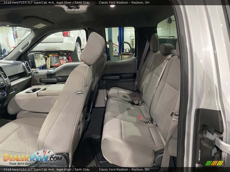 2018 Ford F150 XLT SuperCab 4x4 Ingot Silver / Earth Gray Photo #9