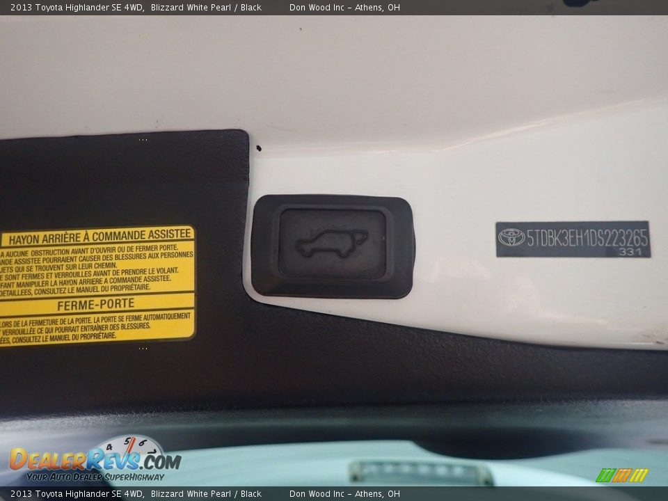 2013 Toyota Highlander SE 4WD Blizzard White Pearl / Black Photo #17