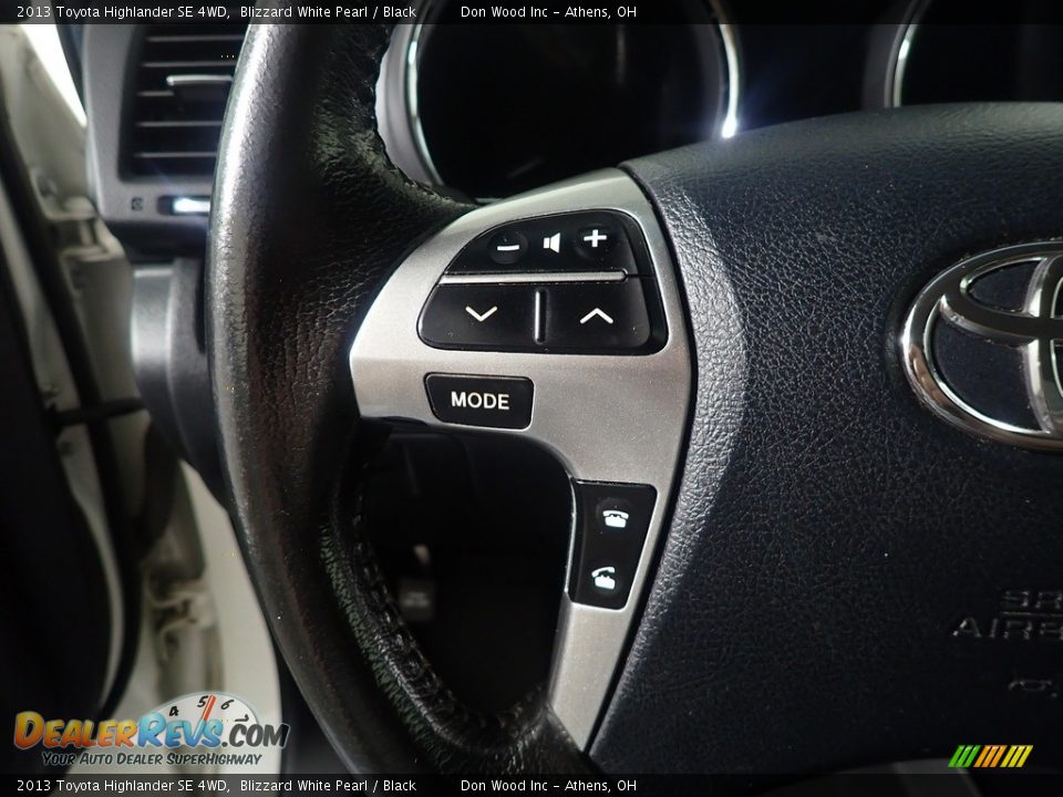 2013 Toyota Highlander SE 4WD Blizzard White Pearl / Black Photo #32