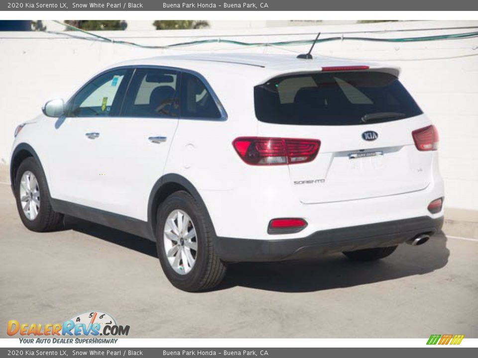 2020 Kia Sorento LX Snow White Pearl / Black Photo #2