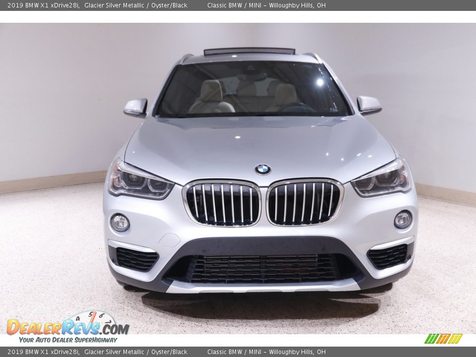 2019 BMW X1 xDrive28i Glacier Silver Metallic / Oyster/Black Photo #2