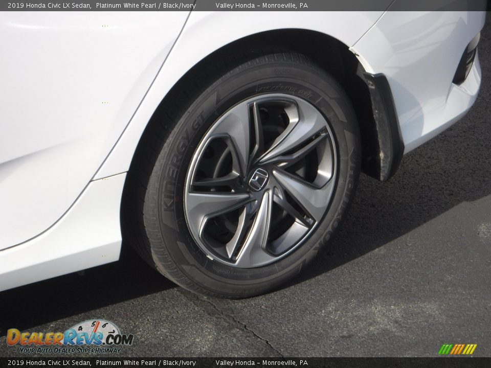 2019 Honda Civic LX Sedan Platinum White Pearl / Black/Ivory Photo #3