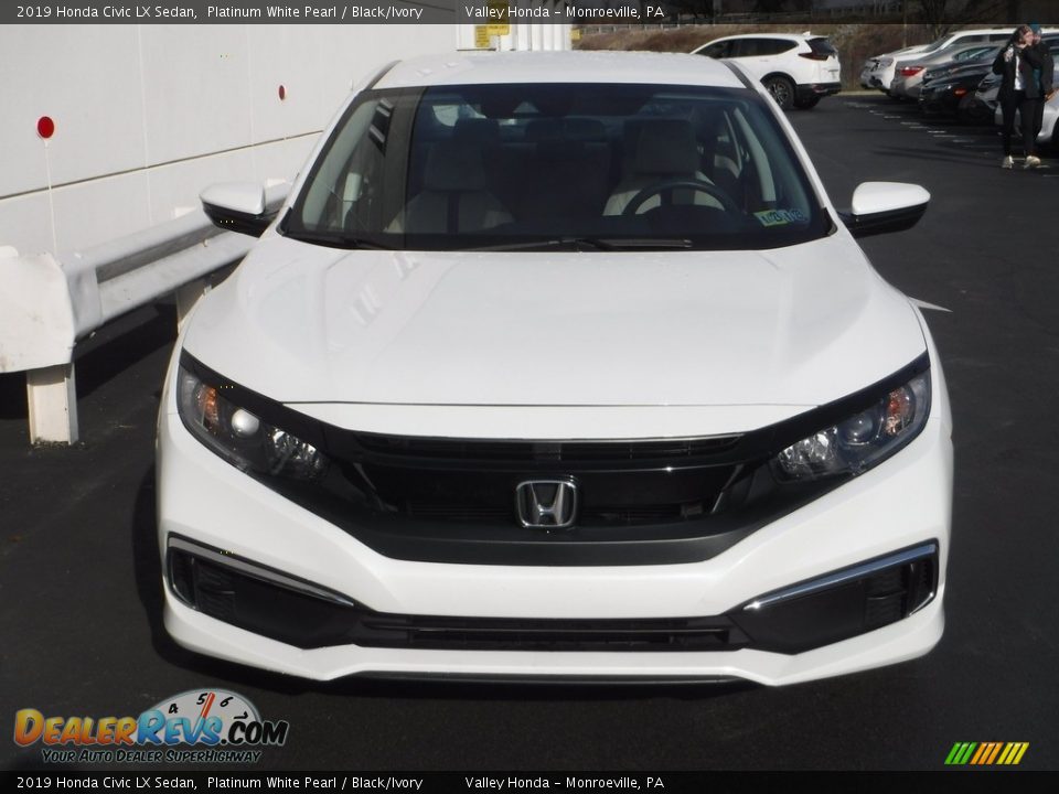 2019 Honda Civic LX Sedan Platinum White Pearl / Black/Ivory Photo #4