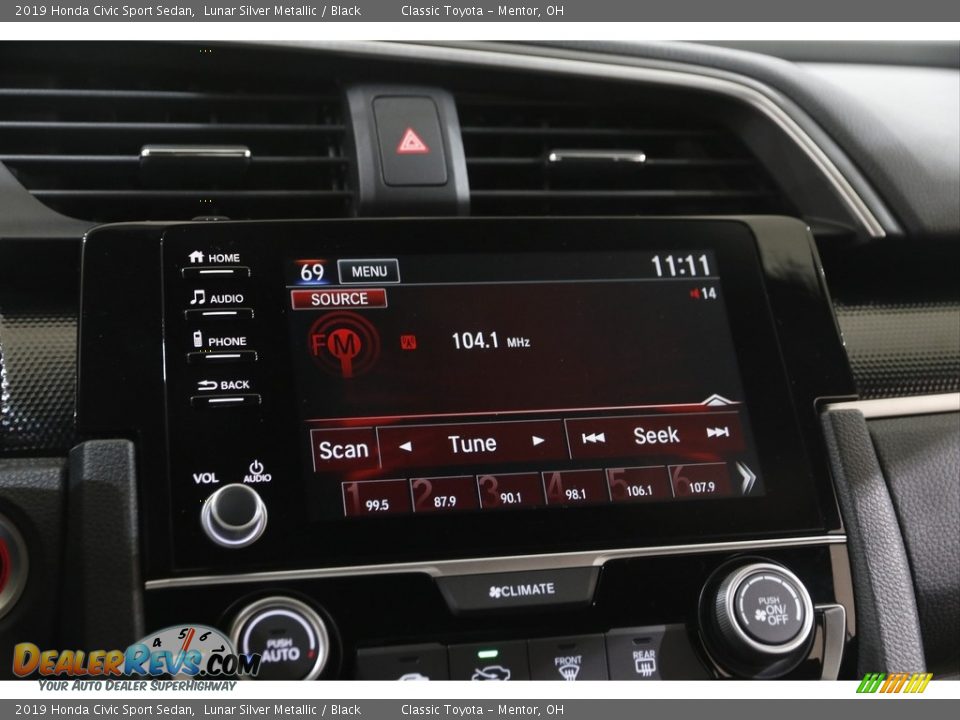 2019 Honda Civic Sport Sedan Lunar Silver Metallic / Black Photo #10