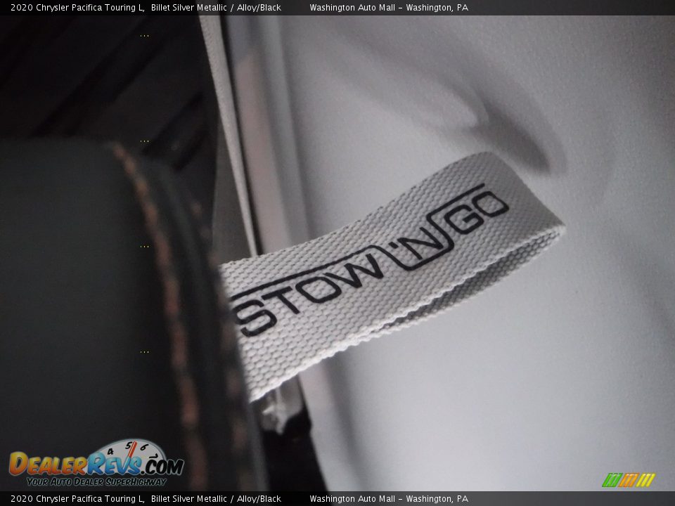 2020 Chrysler Pacifica Touring L Billet Silver Metallic / Alloy/Black Photo #21