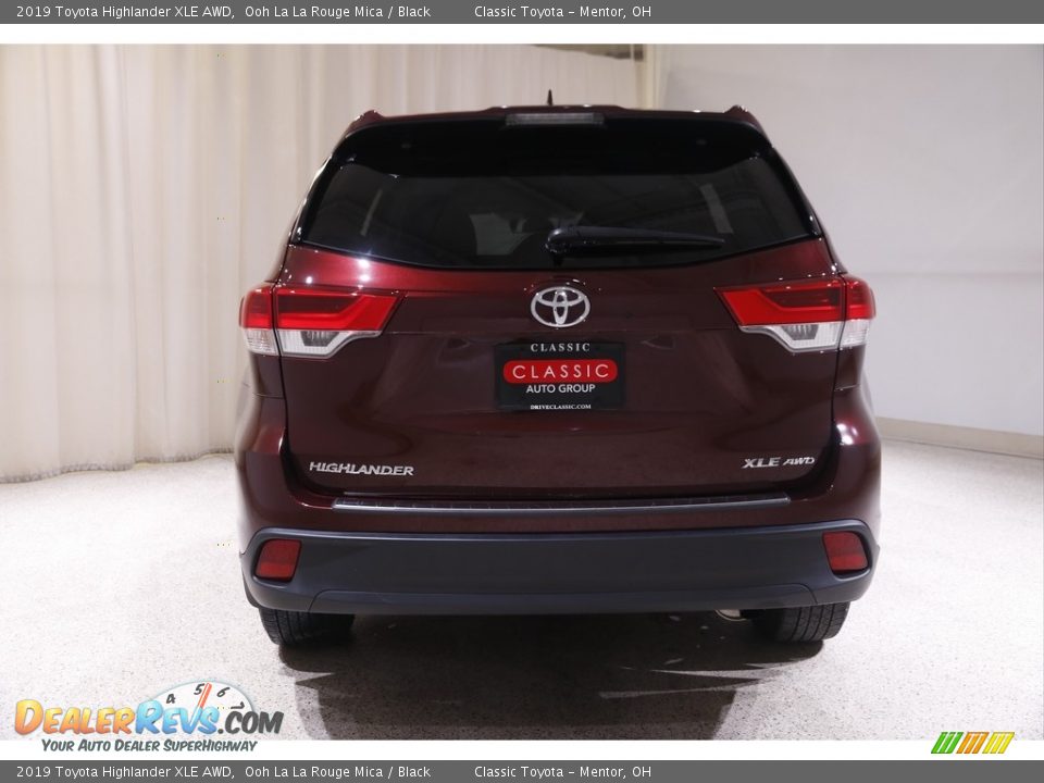 2019 Toyota Highlander XLE AWD Ooh La La Rouge Mica / Black Photo #19