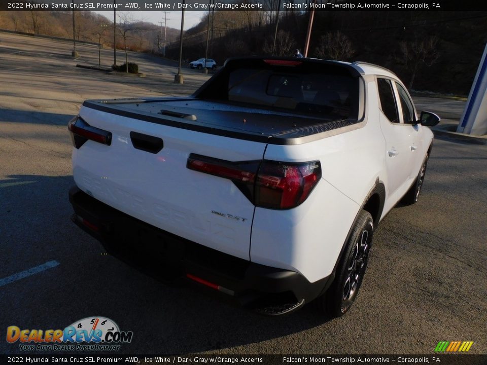 2022 Hyundai Santa Cruz SEL Premium AWD Ice White / Dark Gray w/Orange Accents Photo #2