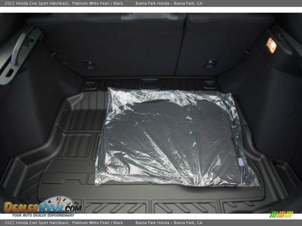 2022 Honda Civic Sport Hatchback Platinum White Pearl / Black Photo #26