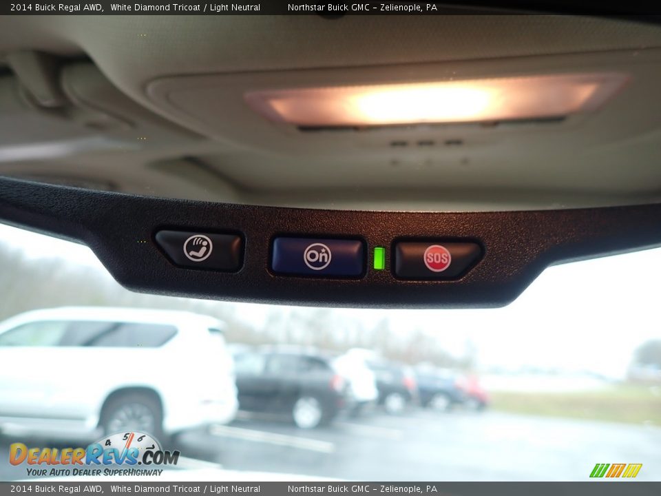 2014 Buick Regal AWD White Diamond Tricoat / Light Neutral Photo #28