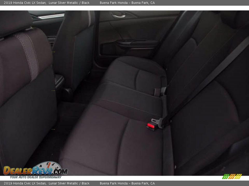 2019 Honda Civic LX Sedan Lunar Silver Metallic / Black Photo #4