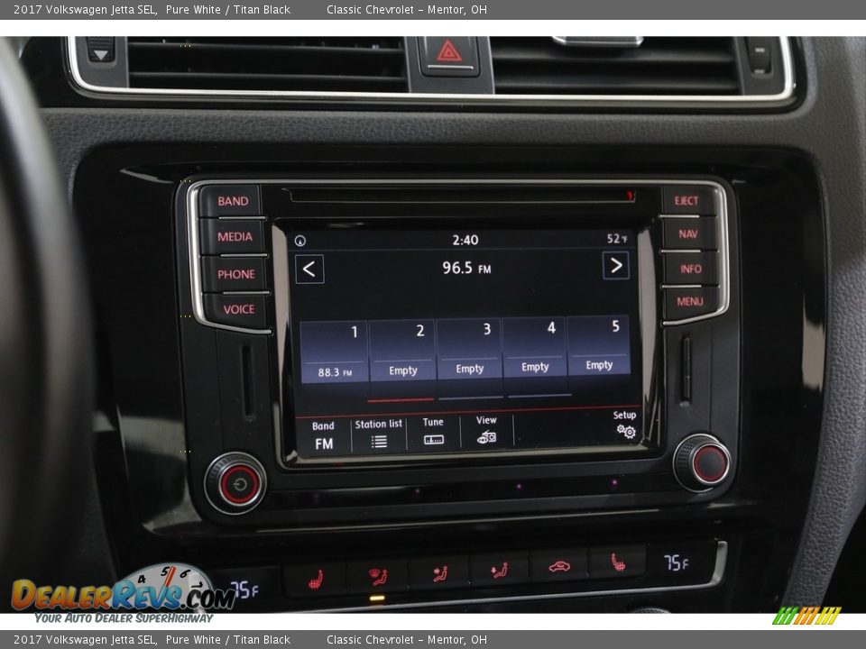 Controls of 2017 Volkswagen Jetta SEL Photo #10