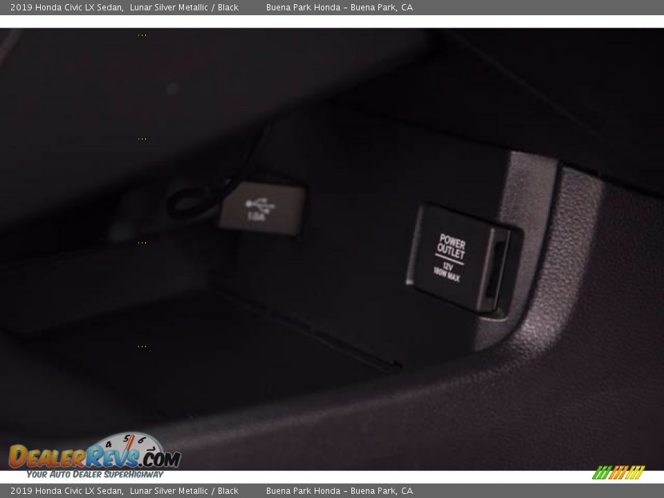 2019 Honda Civic LX Sedan Lunar Silver Metallic / Black Photo #24