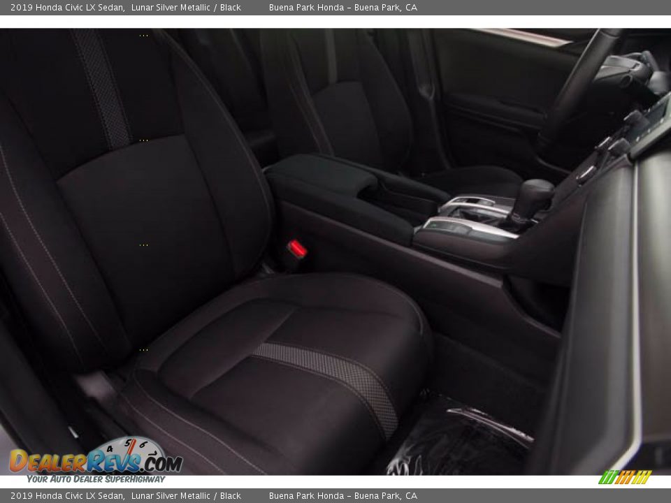 2019 Honda Civic LX Sedan Lunar Silver Metallic / Black Photo #25