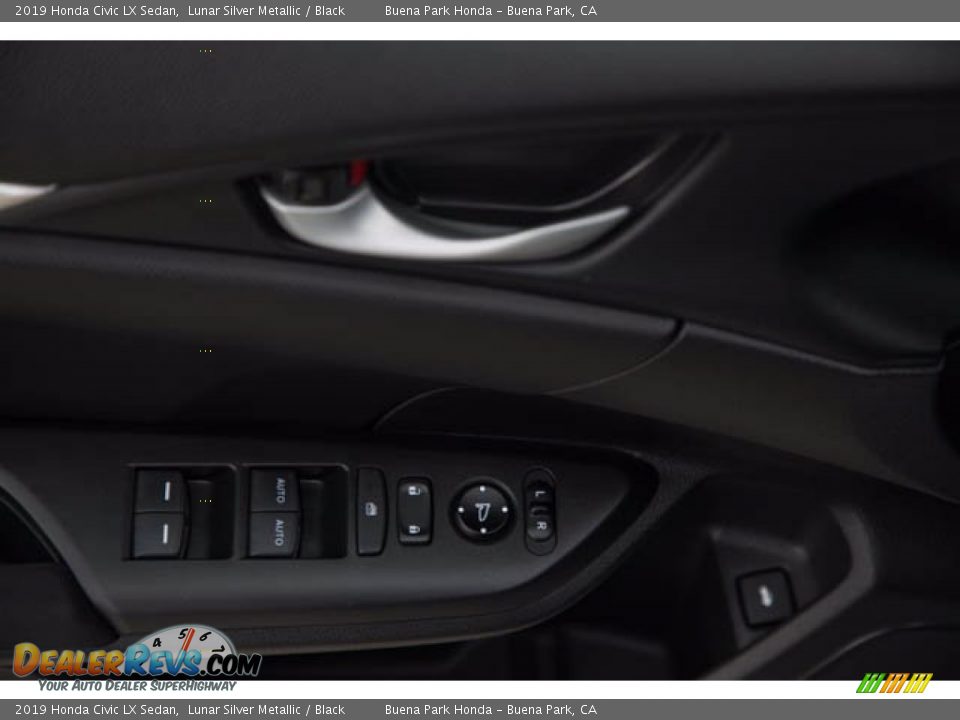 2019 Honda Civic LX Sedan Lunar Silver Metallic / Black Photo #30