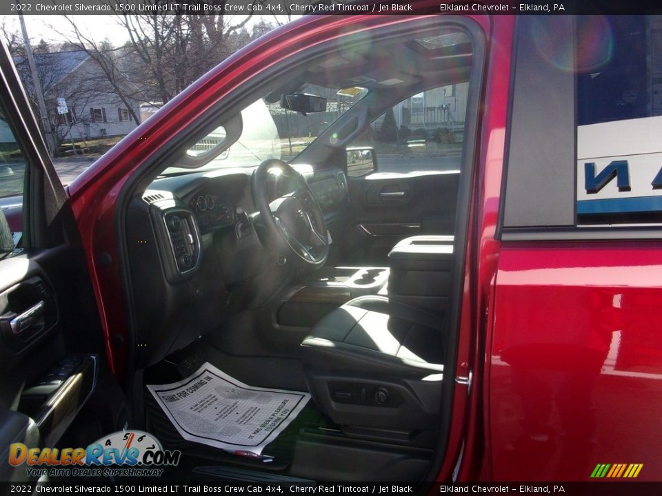 2022 Chevrolet Silverado 1500 Limited LT Trail Boss Crew Cab 4x4 Cherry Red Tintcoat / Jet Black Photo #16