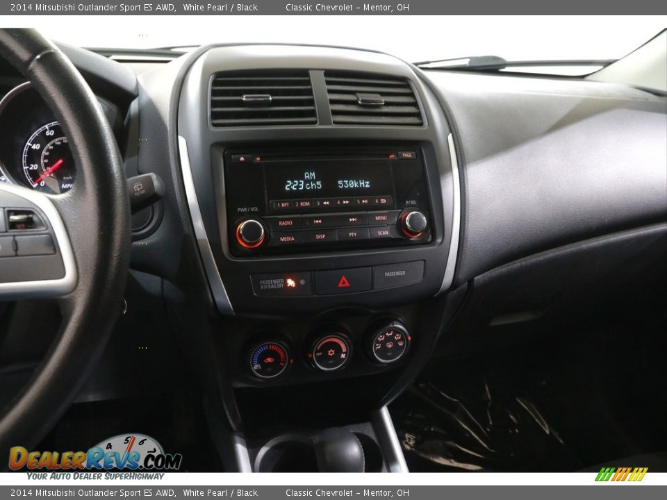 Controls of 2014 Mitsubishi Outlander Sport ES AWD Photo #9