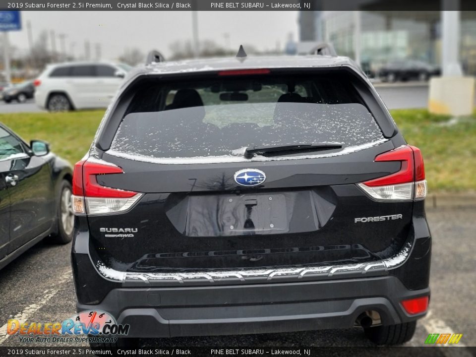 2019 Subaru Forester 2.5i Premium Crystal Black Silica / Black Photo #4