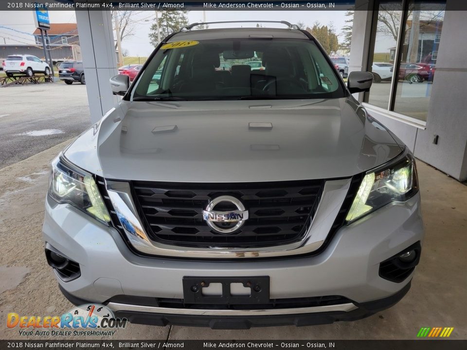 2018 Nissan Pathfinder Platinum 4x4 Brilliant Silver / Almond Photo #10