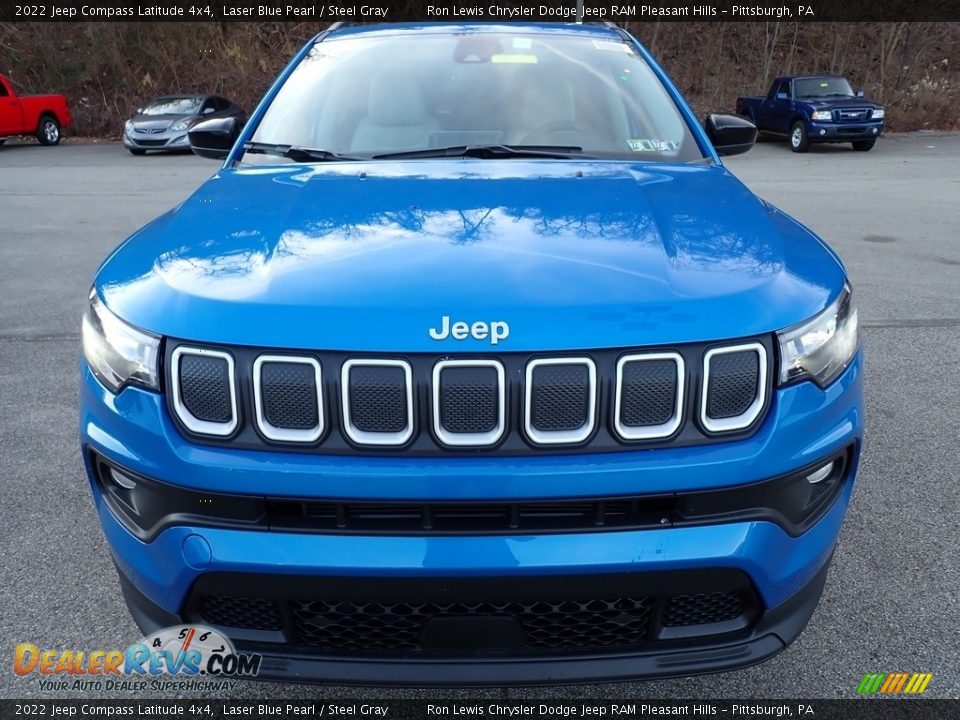 2022 Jeep Compass Latitude 4x4 Laser Blue Pearl / Steel Gray Photo #9
