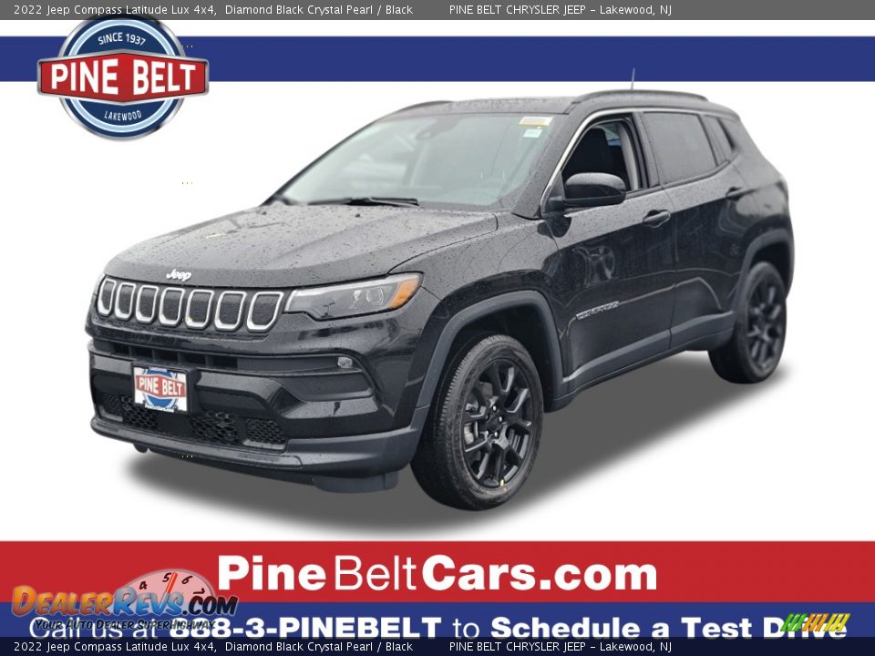 2022 Jeep Compass Latitude Lux 4x4 Diamond Black Crystal Pearl / Black Photo #1