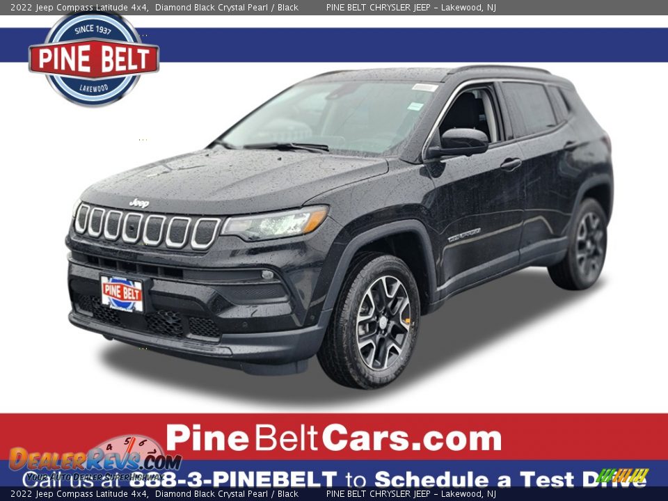 2022 Jeep Compass Latitude 4x4 Diamond Black Crystal Pearl / Black Photo #1