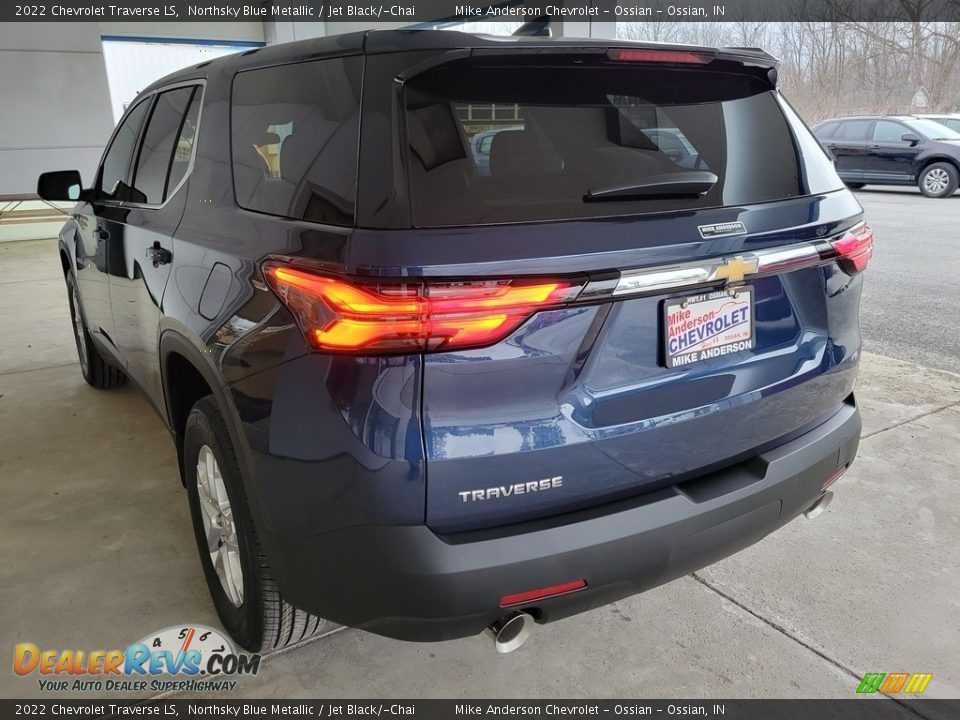 2022 Chevrolet Traverse LS Northsky Blue Metallic / Jet Black/­Chai Photo #8