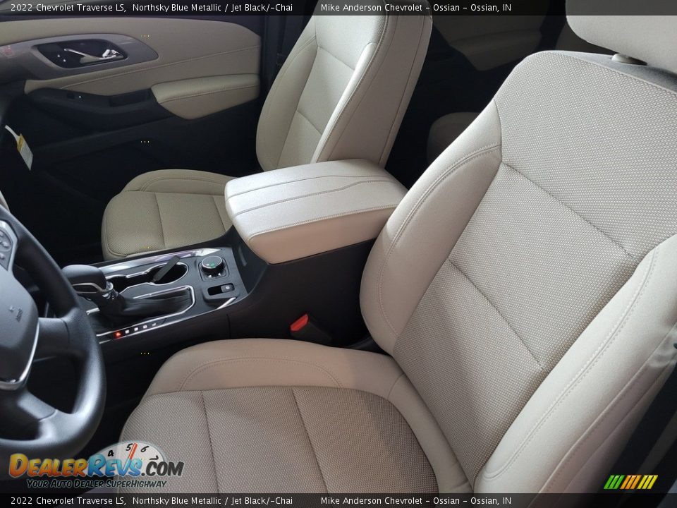 Front Seat of 2022 Chevrolet Traverse LS Photo #16