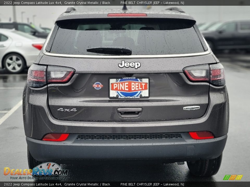 2022 Jeep Compass Latitude Lux 4x4 Granite Crystal Metallic / Black Photo #5