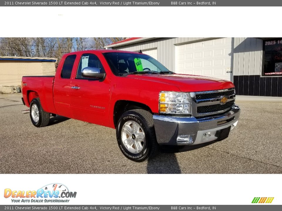 2011 Chevrolet Silverado 1500 LT Extended Cab 4x4 Victory Red / Light Titanium/Ebony Photo #2