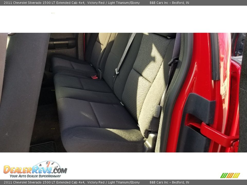 2011 Chevrolet Silverado 1500 LT Extended Cab 4x4 Victory Red / Light Titanium/Ebony Photo #10