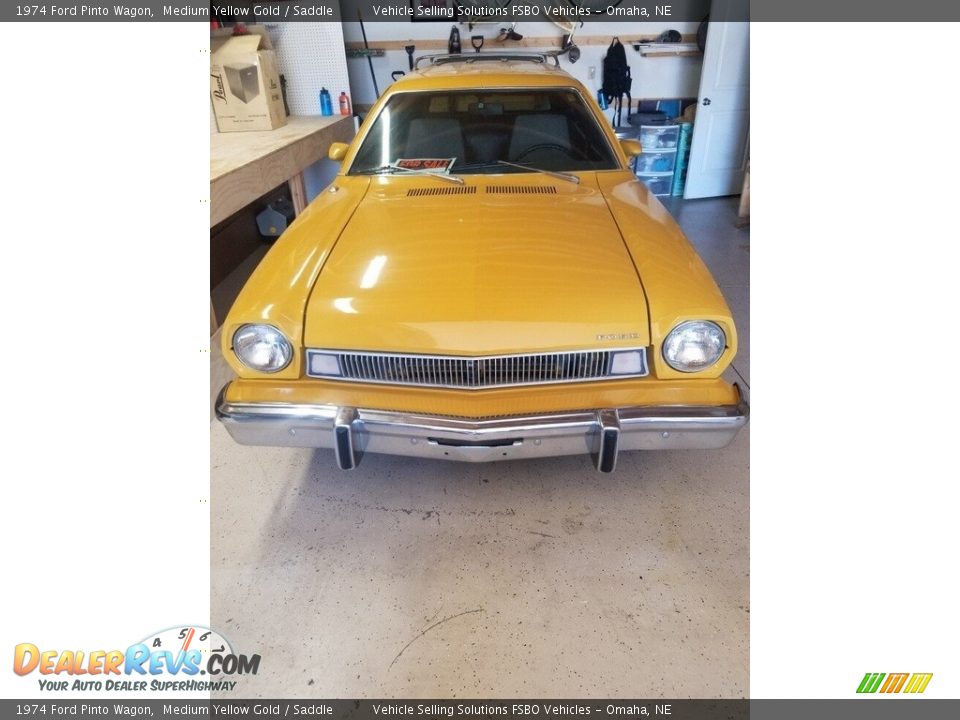 Medium Yellow Gold 1974 Ford Pinto Wagon Photo #2