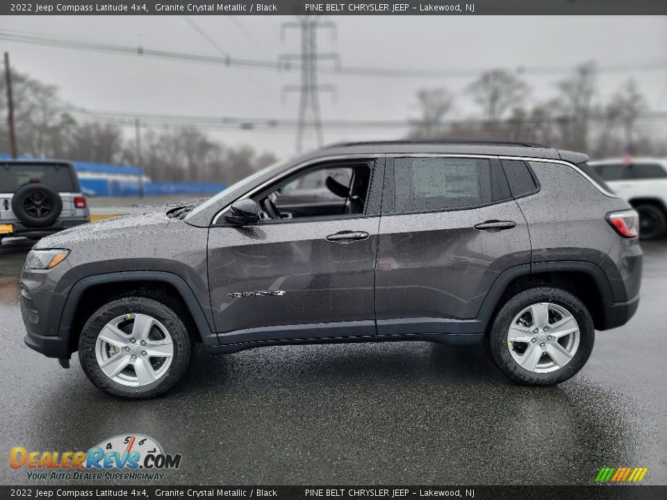 2022 Jeep Compass Latitude 4x4 Granite Crystal Metallic / Black Photo #3