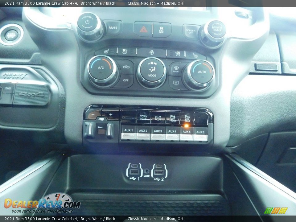 2021 Ram 3500 Laramie Crew Cab 4x4 Bright White / Black Photo #10