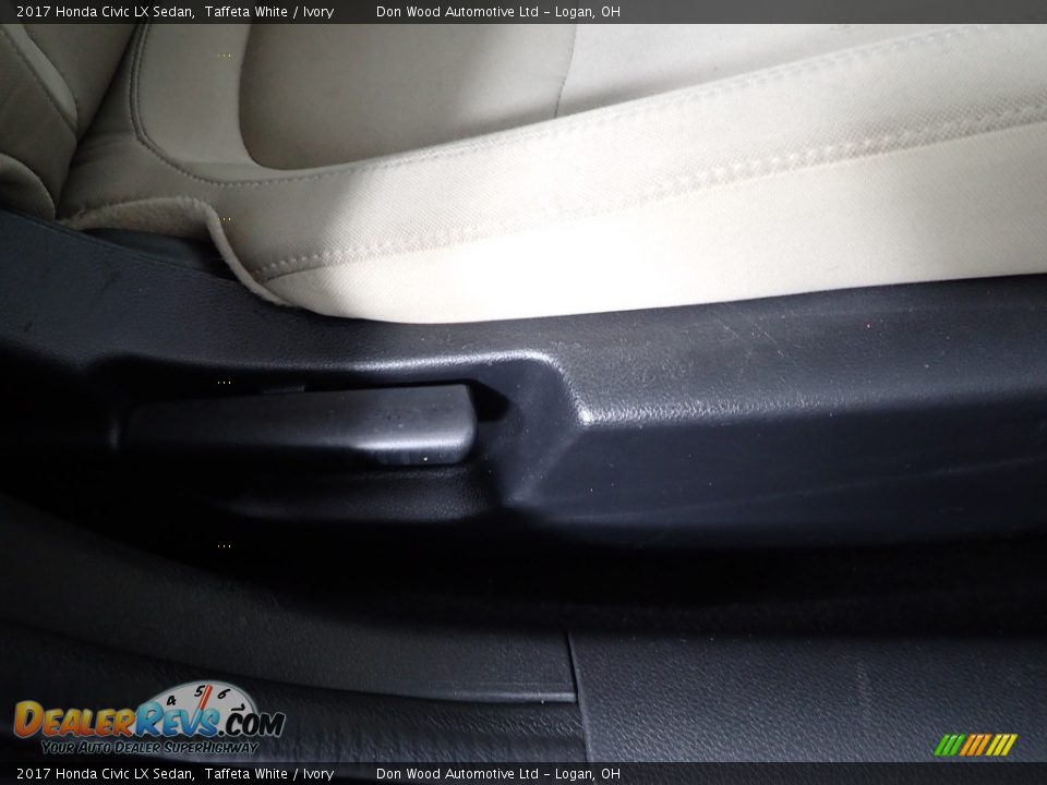 2017 Honda Civic LX Sedan Taffeta White / Ivory Photo #32