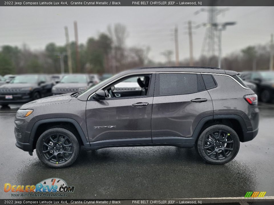 2022 Jeep Compass Latitude Lux 4x4 Granite Crystal Metallic / Black Photo #3