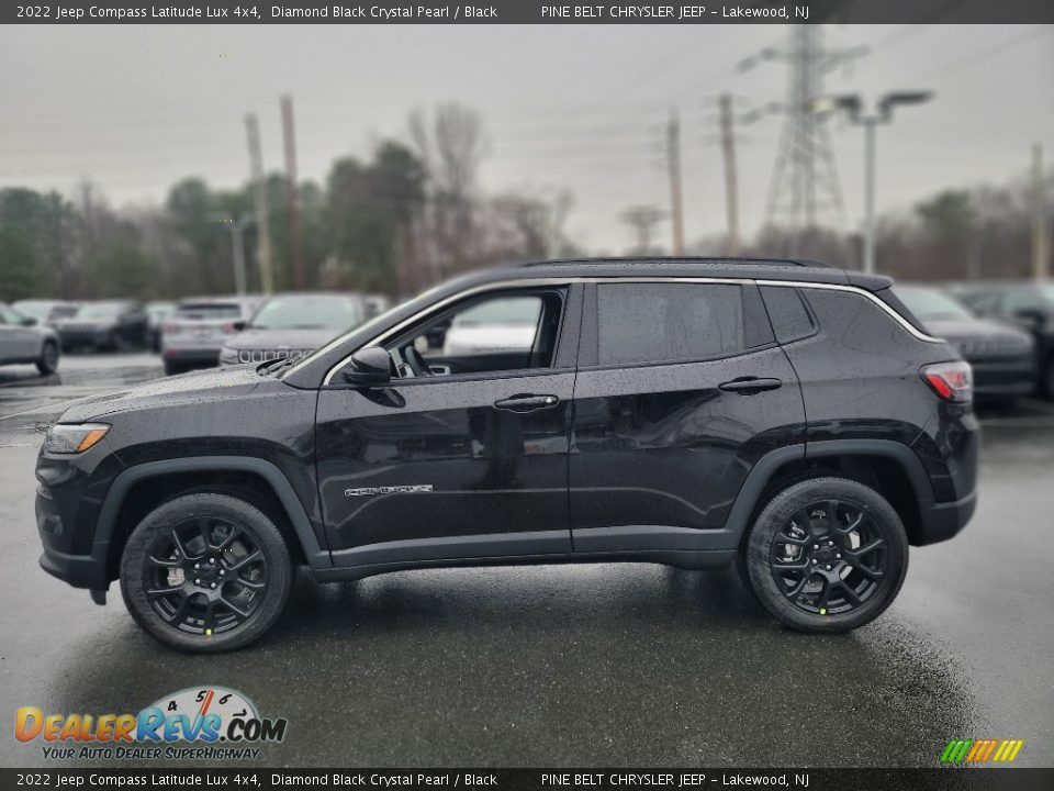 2022 Jeep Compass Latitude Lux 4x4 Diamond Black Crystal Pearl / Black Photo #3