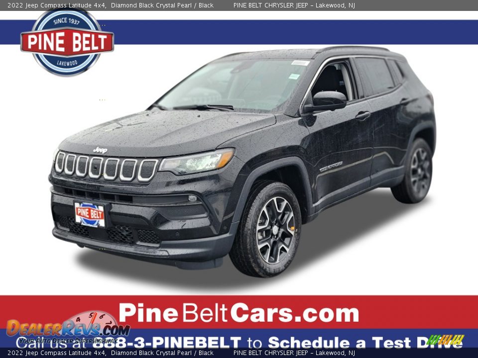 2022 Jeep Compass Latitude 4x4 Diamond Black Crystal Pearl / Black Photo #1