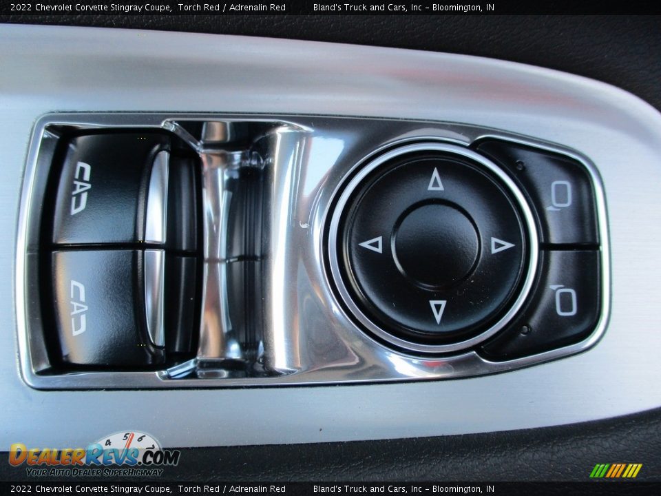 Controls of 2022 Chevrolet Corvette Stingray Coupe Photo #9