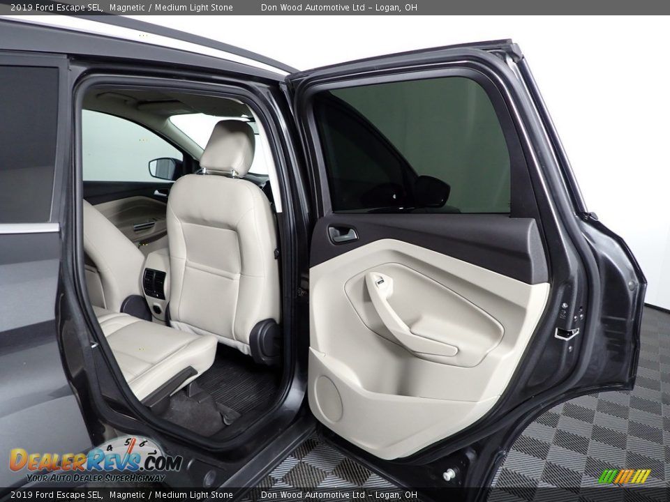 2019 Ford Escape SEL Magnetic / Medium Light Stone Photo #35