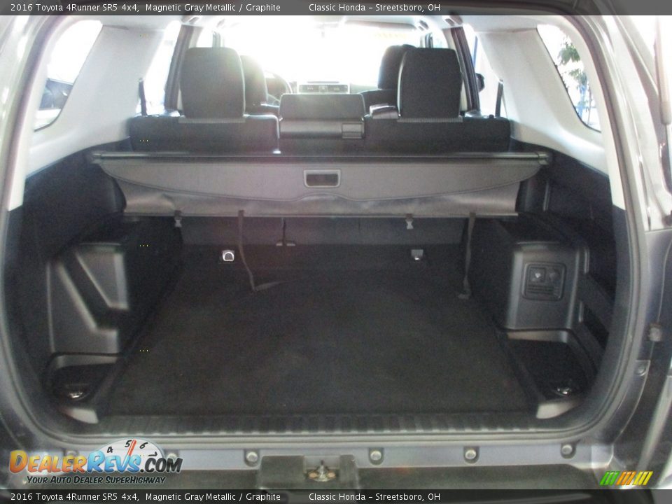 2016 Toyota 4Runner SR5 4x4 Magnetic Gray Metallic / Graphite Photo #12
