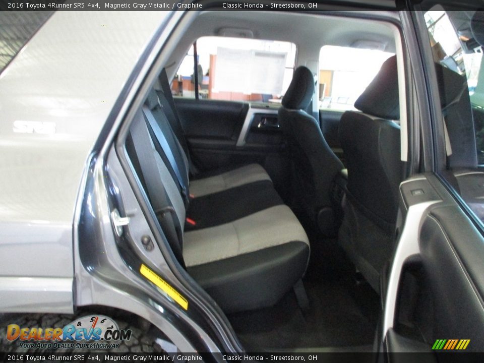 2016 Toyota 4Runner SR5 4x4 Magnetic Gray Metallic / Graphite Photo #20