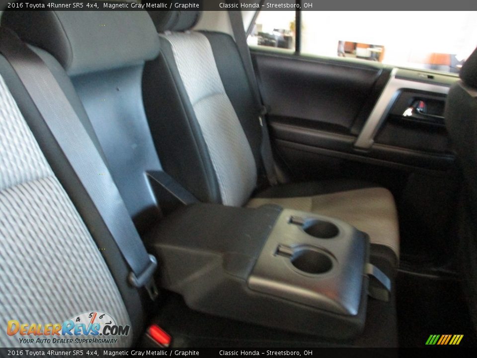 2016 Toyota 4Runner SR5 4x4 Magnetic Gray Metallic / Graphite Photo #22