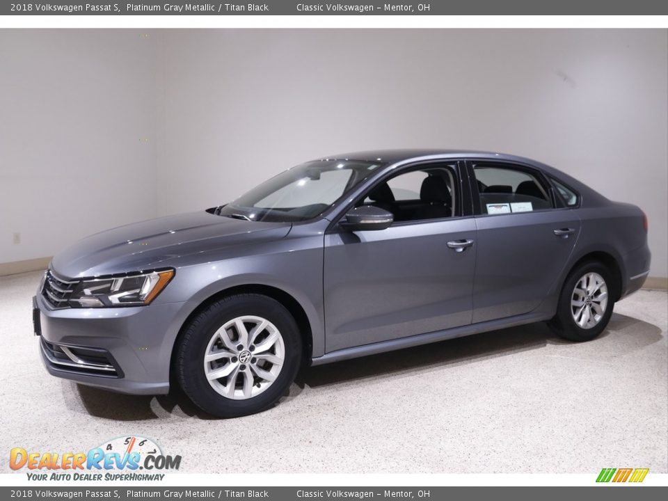 2018 Volkswagen Passat S Platinum Gray Metallic / Titan Black Photo #3