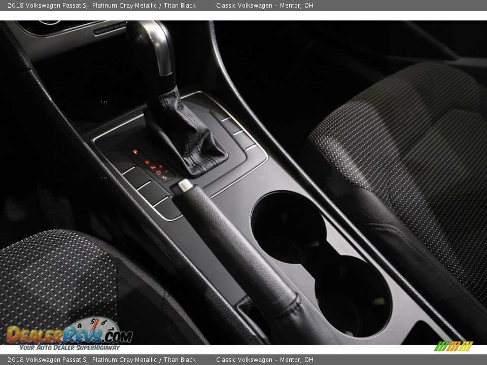 2018 Volkswagen Passat S Platinum Gray Metallic / Titan Black Photo #12