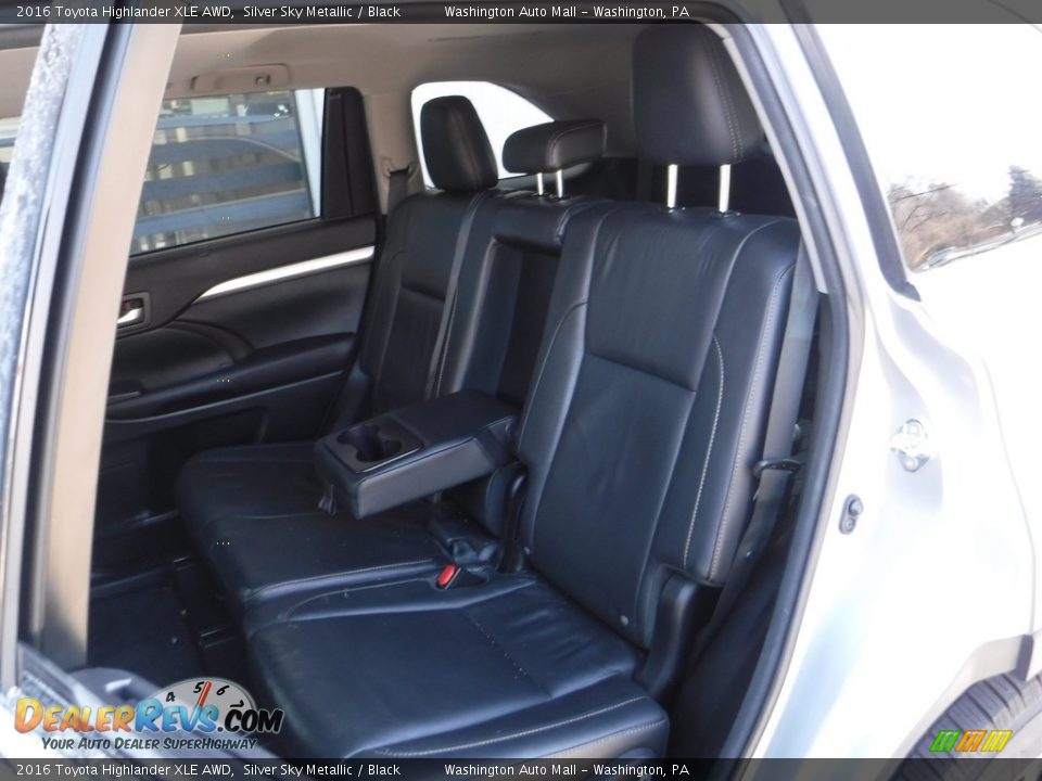 2016 Toyota Highlander XLE AWD Silver Sky Metallic / Black Photo #27