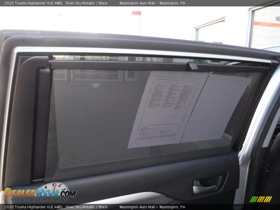 2016 Toyota Highlander XLE AWD Silver Sky Metallic / Black Photo #28