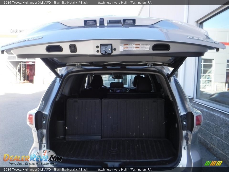 2016 Toyota Highlander XLE AWD Silver Sky Metallic / Black Photo #30