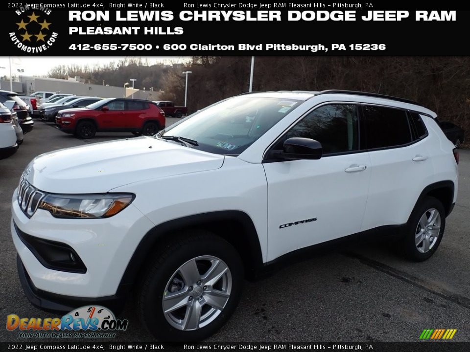 2022 Jeep Compass Latitude 4x4 Bright White / Black Photo #1