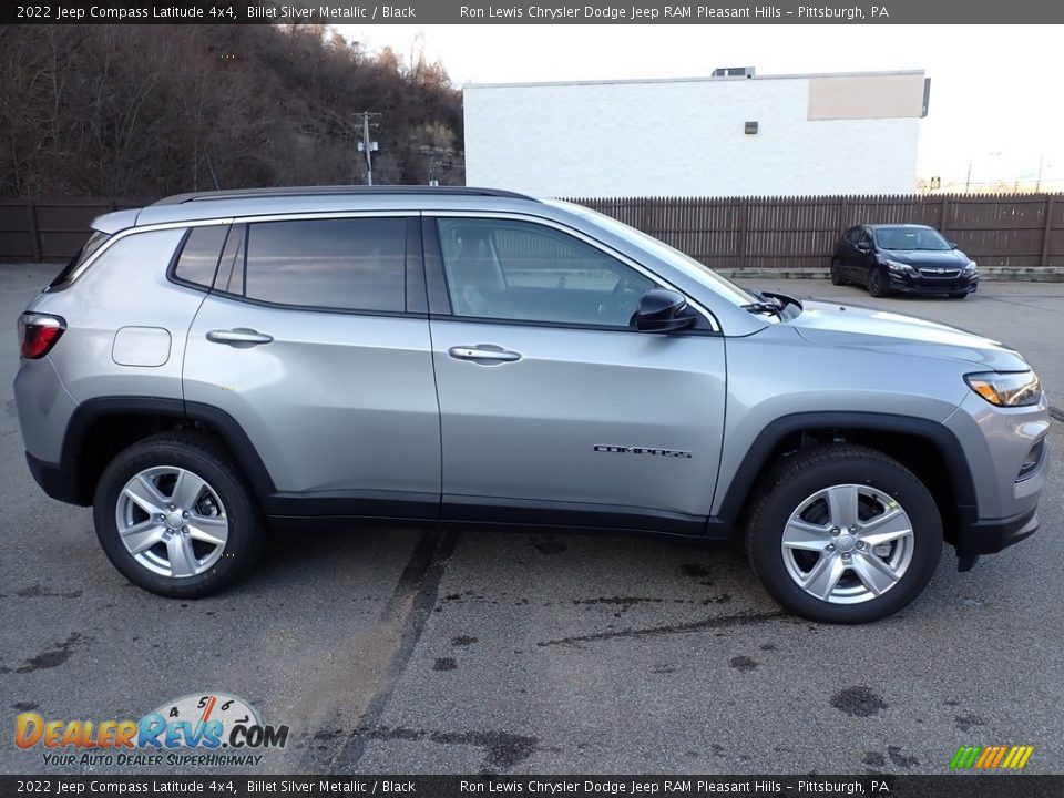 2022 Jeep Compass Latitude 4x4 Billet Silver Metallic / Black Photo #7