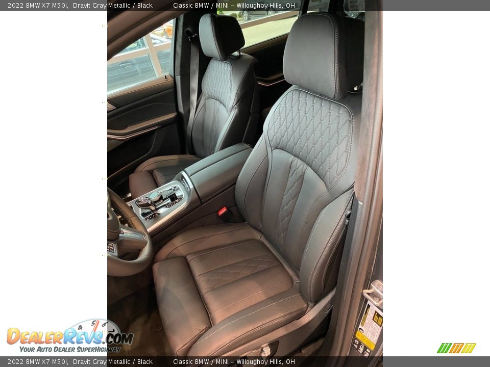 Black Interior - 2022 BMW X7 M50i Photo #4
